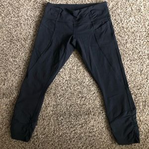 Lululemon Athletica Leggings - Size 6